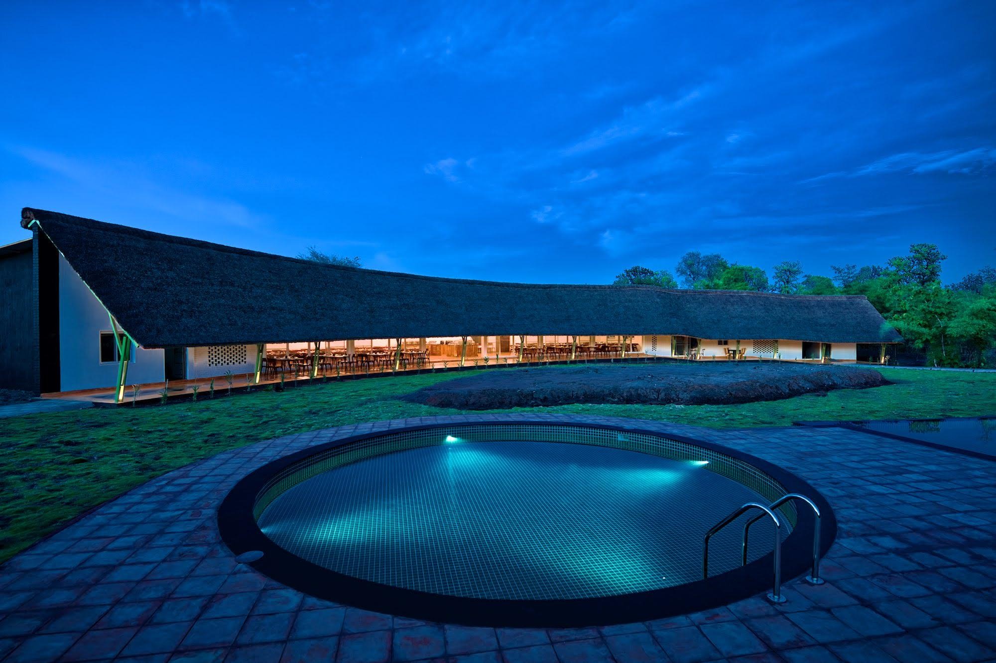 RED EARTH TADOBA TIGER SAFARI RESORT